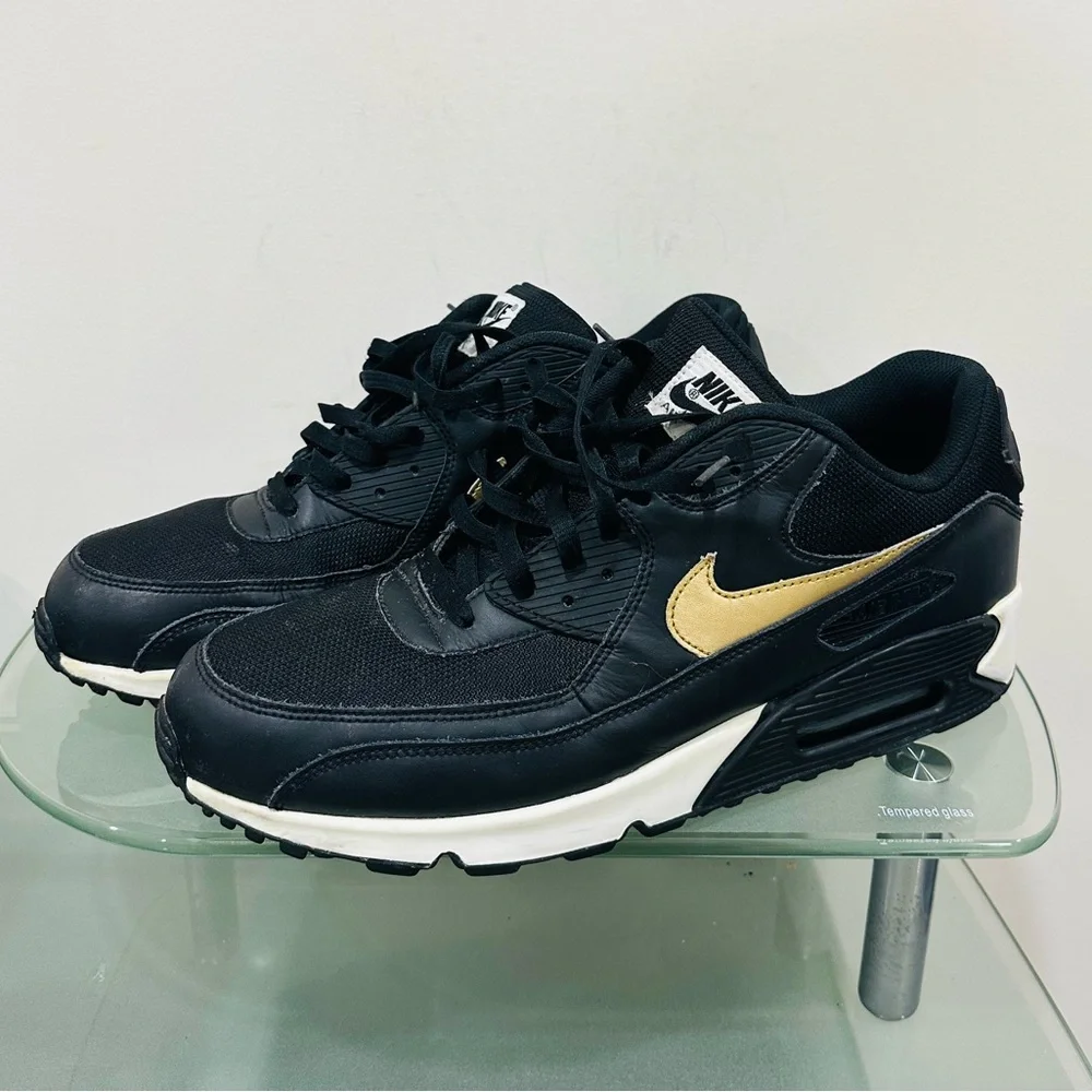 Nike‎ Air Max 1 Essential (931902-991) Sneakers Men Size 15 Black / Gold